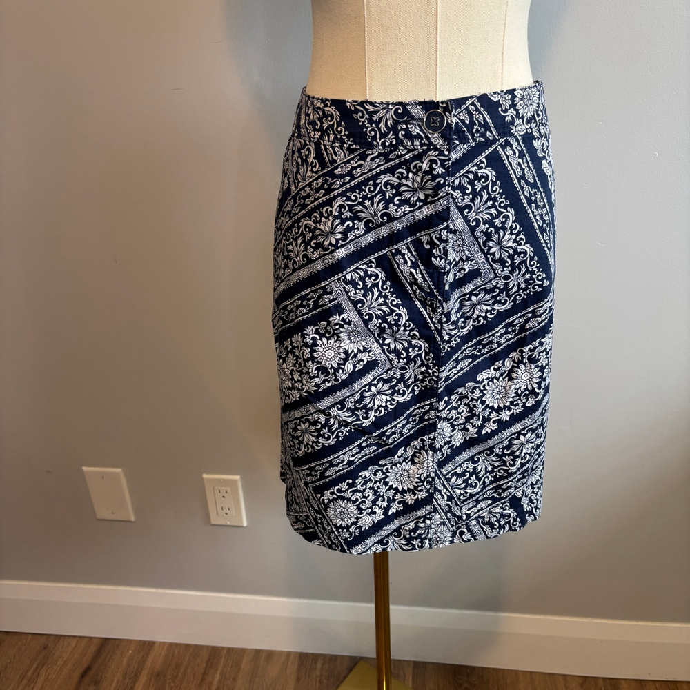 Karen Scott Women's Navy Blue & White Floral Paisley Cotton Tennis Skort, SZ 10 - Picture 2 of 6